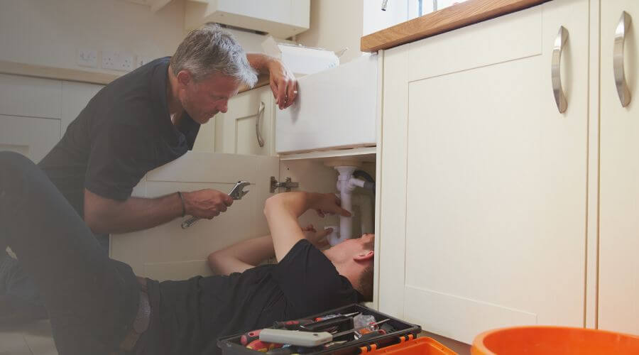 Emergency Burst Pipe Repair in Dowling, MI